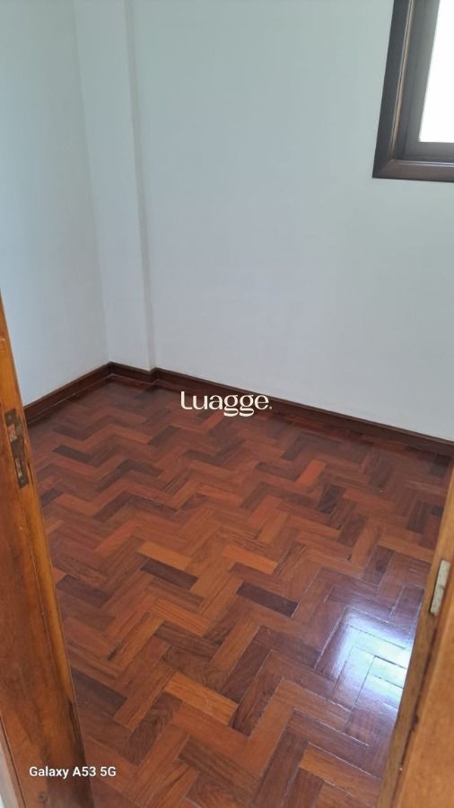 Apartamento à venda com 3 quartos, 115m² - Foto 7
