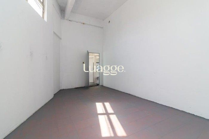 Prédio Inteiro à venda com 8 quartos, 2174m² - Foto 19