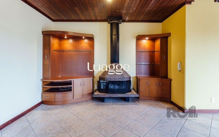 Apartamento à venda com 3 quartos, 281m² - Foto 2
