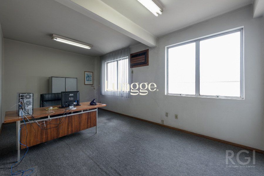 Prédio Inteiro à venda com 10 quartos, 2205m² - Foto 17
