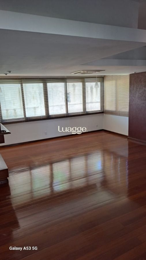 Apartamento à venda com 3 quartos, 115m² - Foto 4