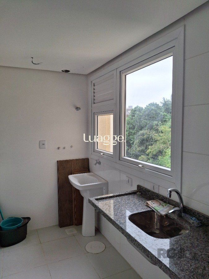 Apartamento à venda com 2 quartos, 65m² - Foto 13