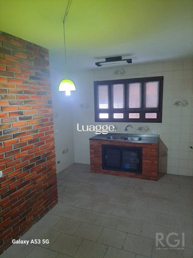 Casa à venda com 3 quartos, 250m² - Foto 10