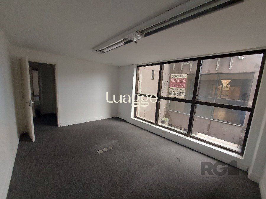 Conjunto Comercial-Sala à venda com 1 quarto, 143m² - Foto 6