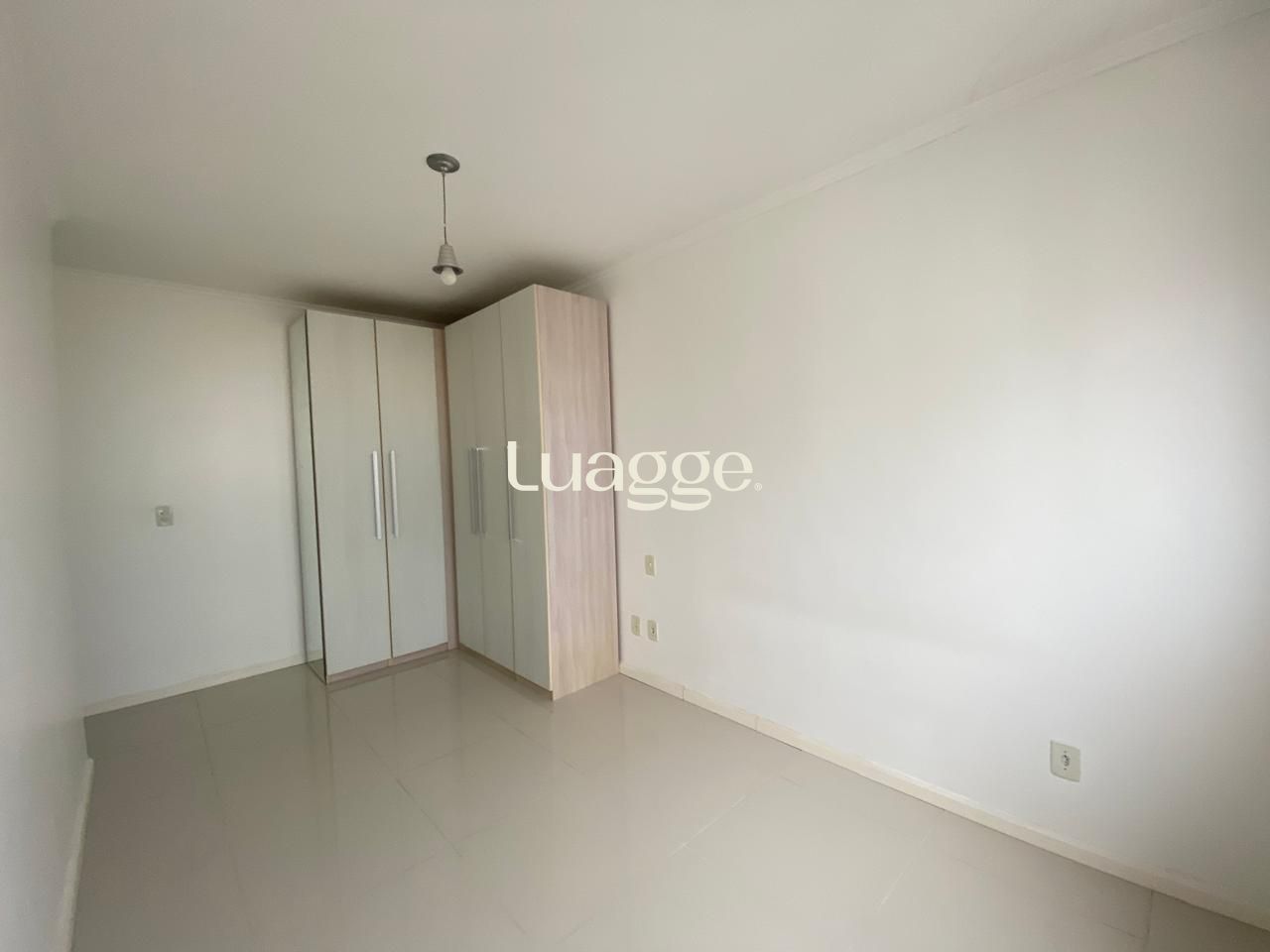 Apartamento à venda com 2 quartos, 60m² - Foto 10