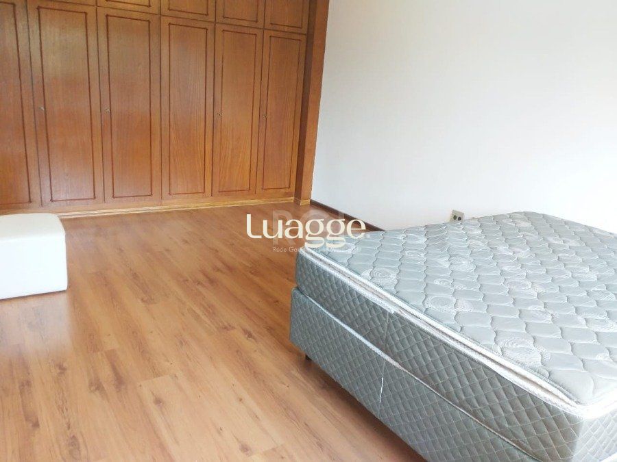 Apartamento à venda com 3 quartos, 130m² - Foto 9