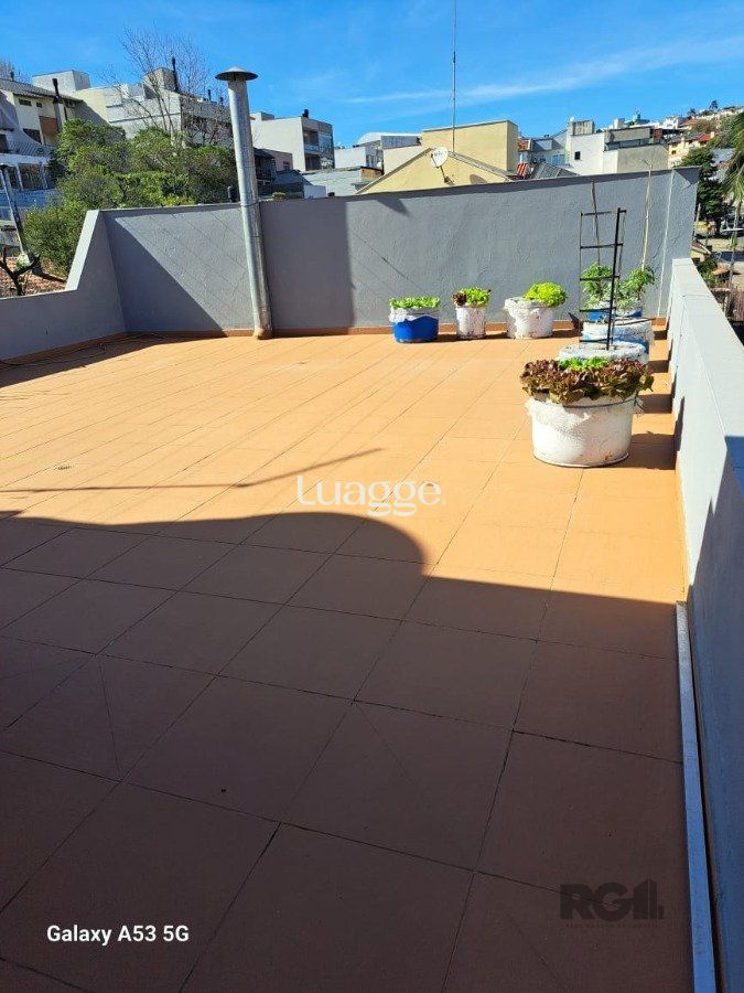 Casa à venda com 3 quartos, 381m² - Foto 10