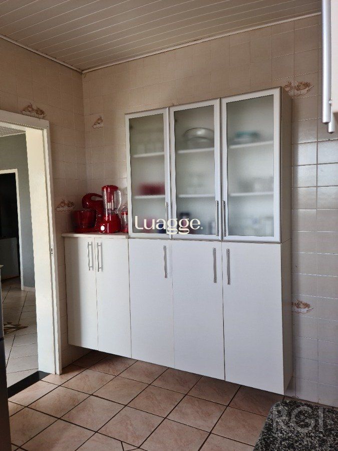 Casa à venda com 3 quartos, 169m² - Foto 6