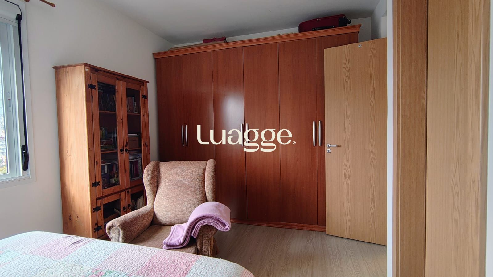 Apartamento à venda com 3 quartos, 81m² - Foto 24