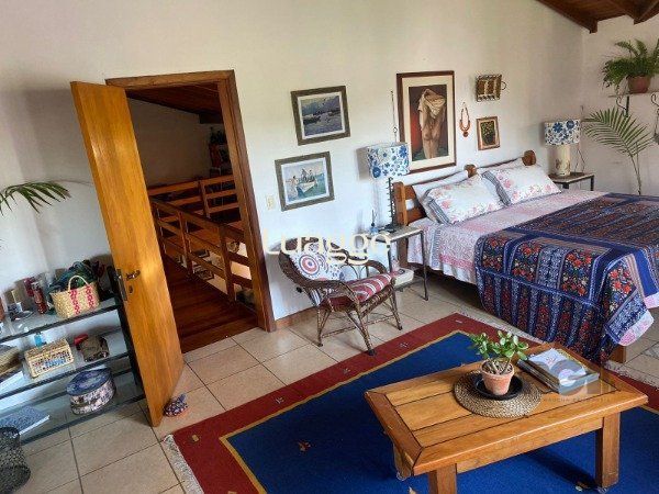 Casa à venda com 3 quartos, 260m² - Foto 42