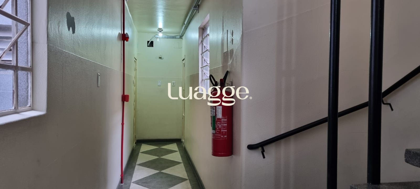 Apartamento à venda com 2 quartos, 70m² - Foto 28