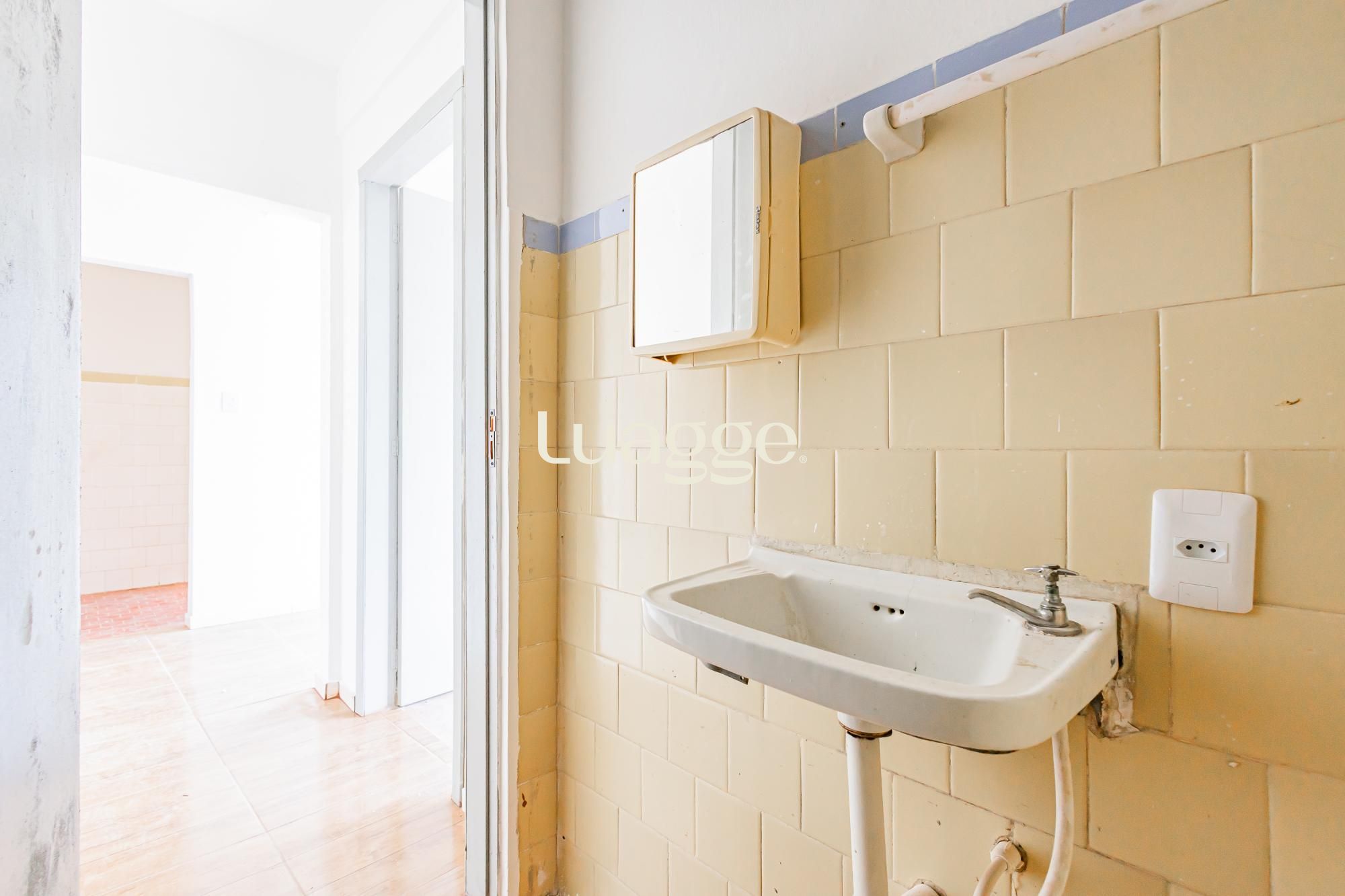 Apartamento à venda com 1 quarto, 32m² - Foto 13