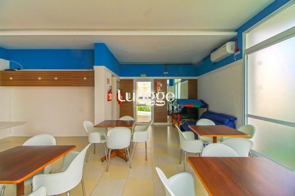 Apartamento à venda com 2 quartos, 47m² - Foto 3