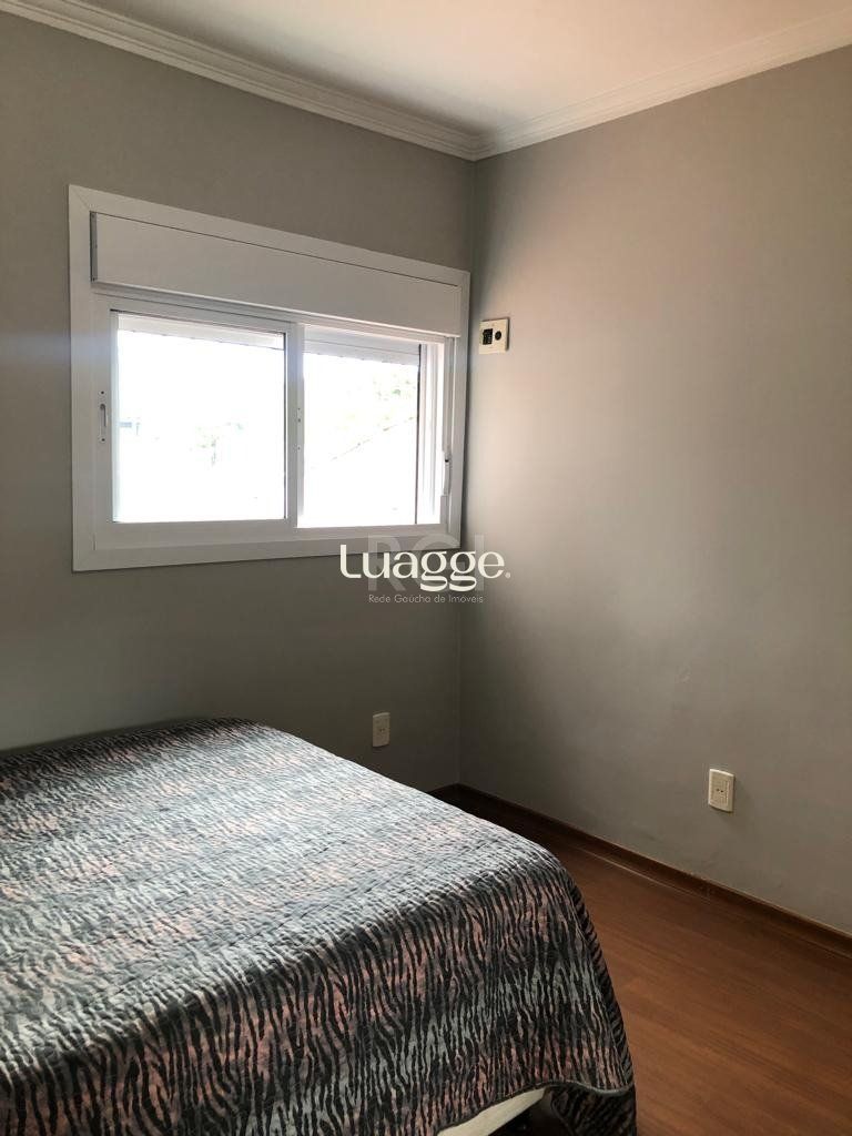 Casa à venda com 4 quartos, 231m² - Foto 11