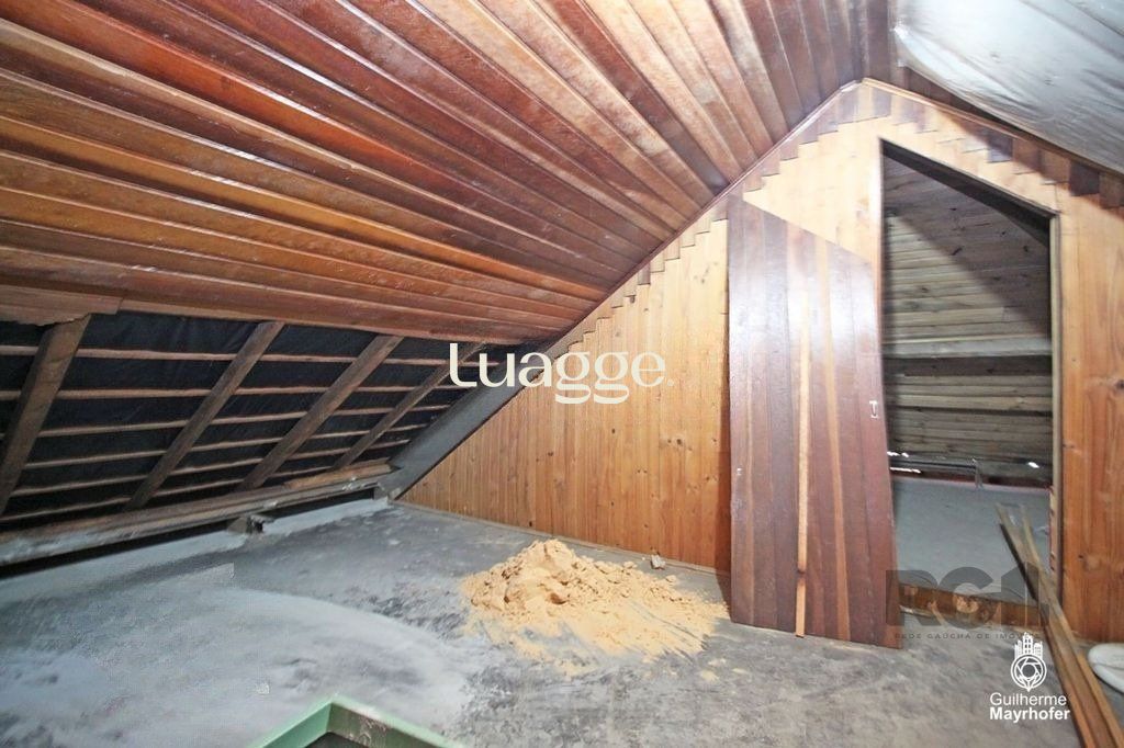 Casa à venda com 3 quartos, 256m² - Foto 12