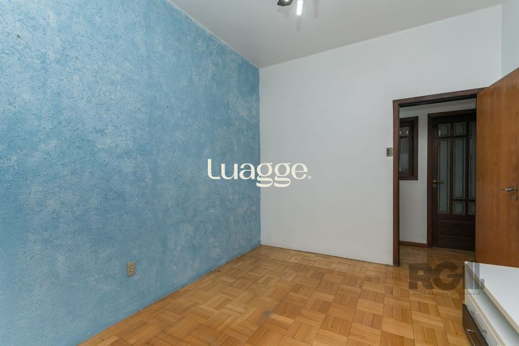 Casa à venda com 3 quartos, 150m² - Foto 13