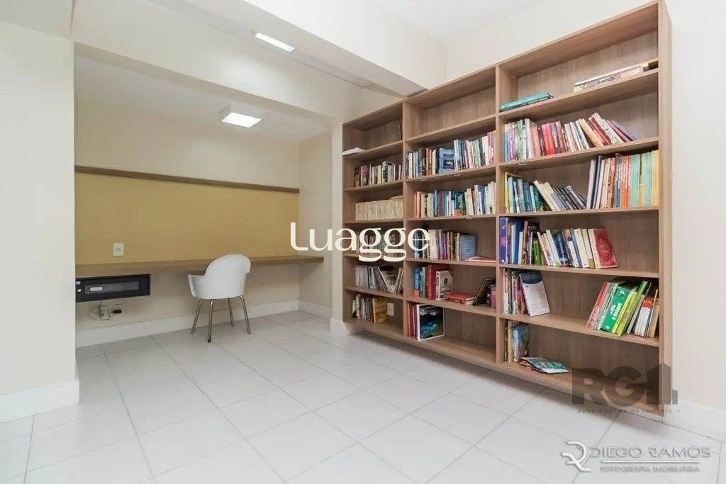 Apartamento à venda com 2 quartos, 52m² - Foto 32