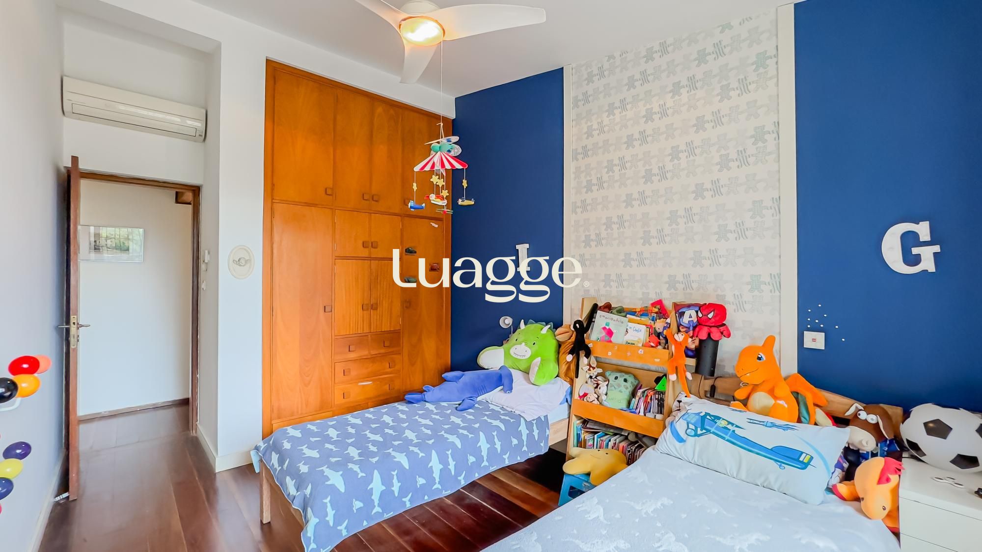 Casa à venda com 3 quartos, 315m² - Foto 55