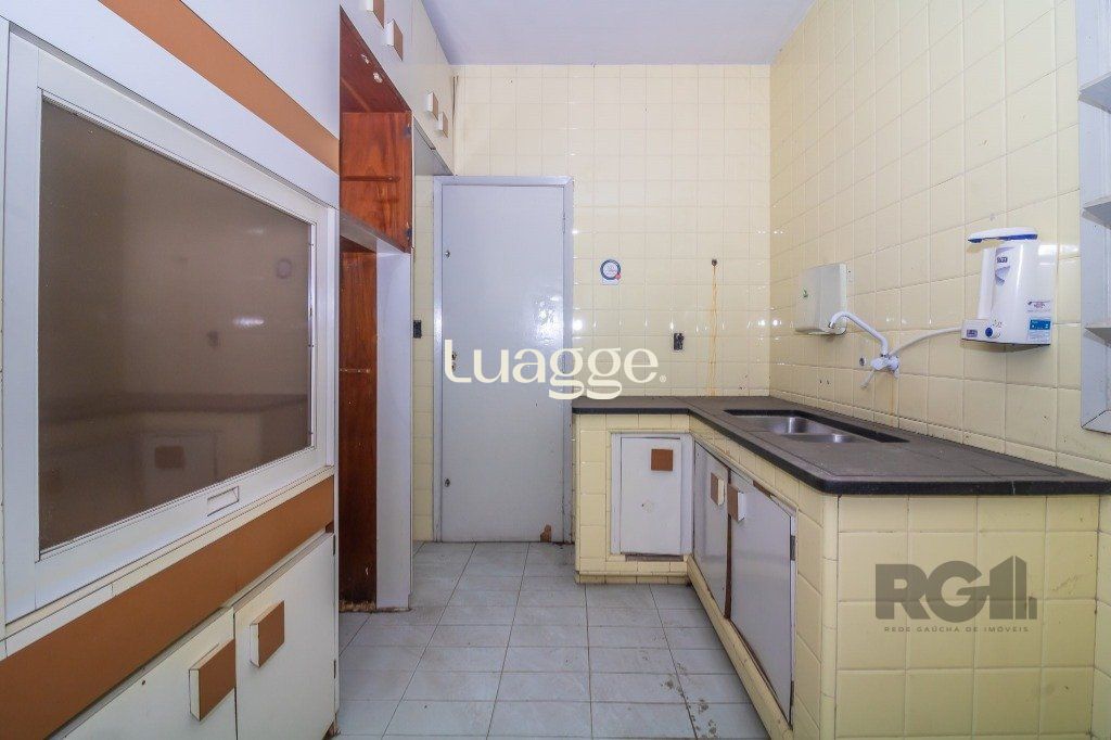 Casa à venda com 5 quartos, 117m² - Foto 31