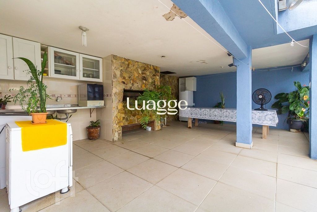 Casa à venda com 4 quartos, 247m² - Foto 31