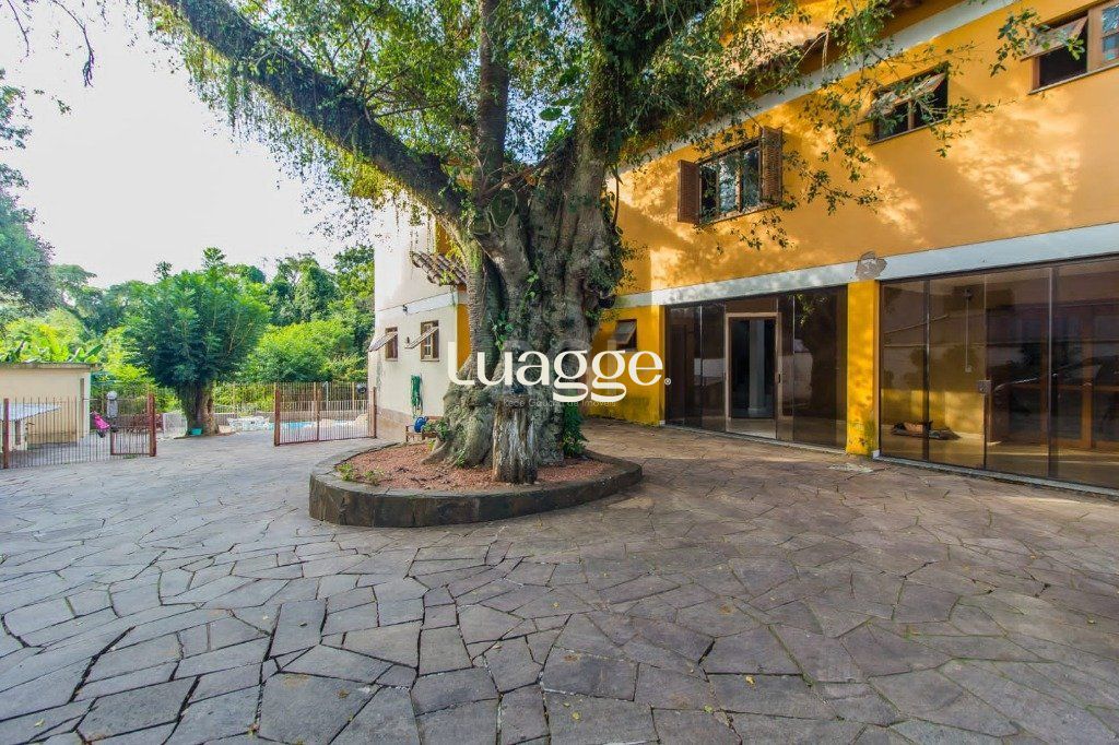 Casa à venda com 4 quartos, 300m² - Foto 45