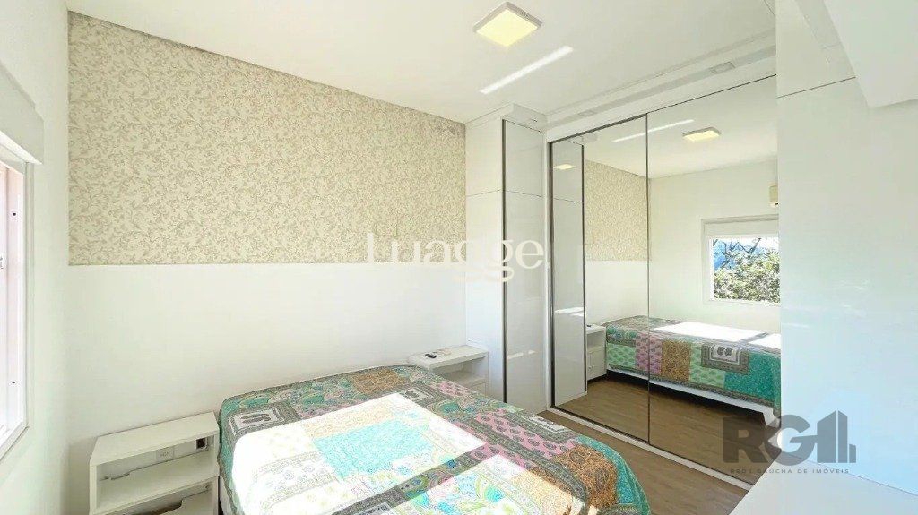 Casa à venda com 3 quartos, 121m² - Foto 11