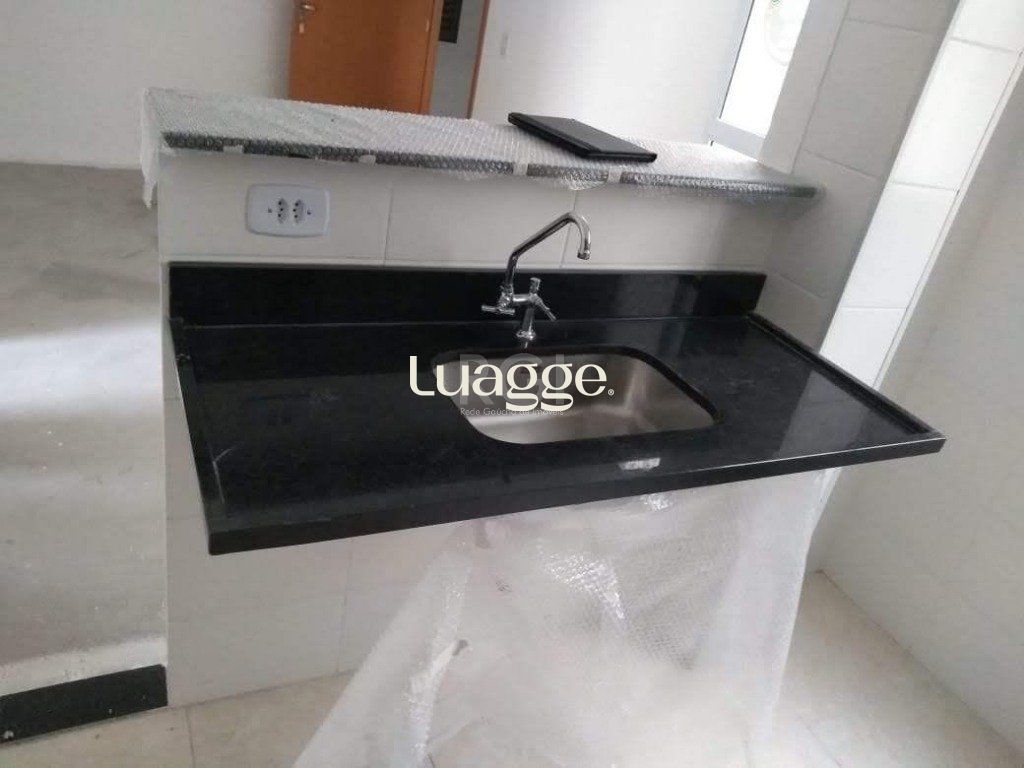 Apartamento à venda com 2 quartos, 46m² - Foto 2
