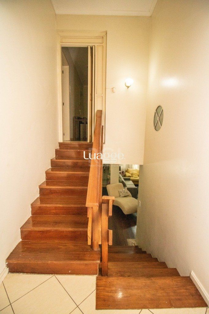Casa à venda com 3 quartos, 170m² - Foto 16