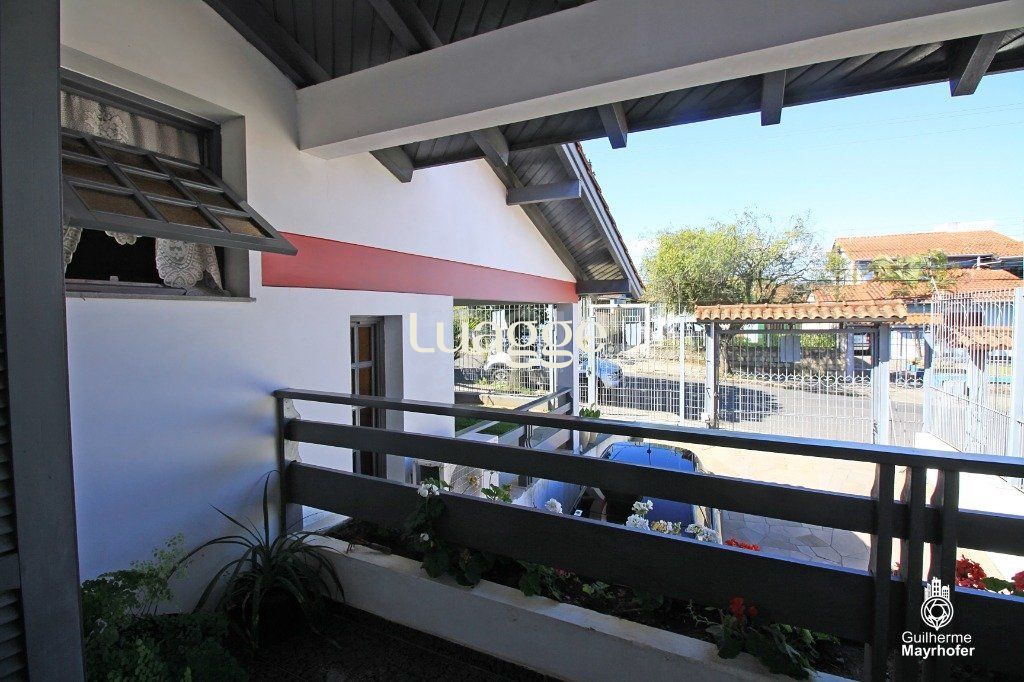 Casa à venda com 3 quartos, 227m² - Foto 15