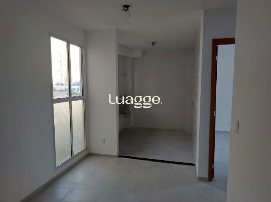 Apartamento à venda com 2 quartos, 39m² - Foto 2