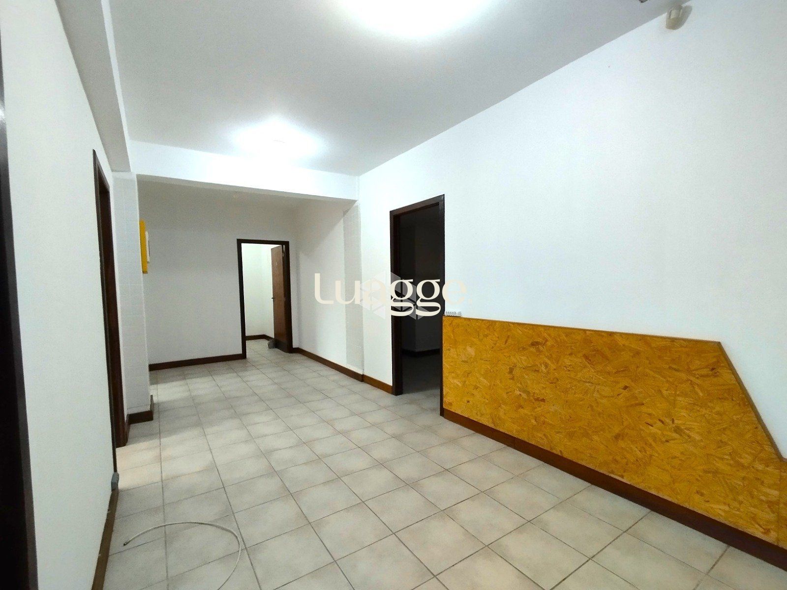 Depósito-Galpão-Armazém à venda com 7 quartos, 140m² - Foto 9