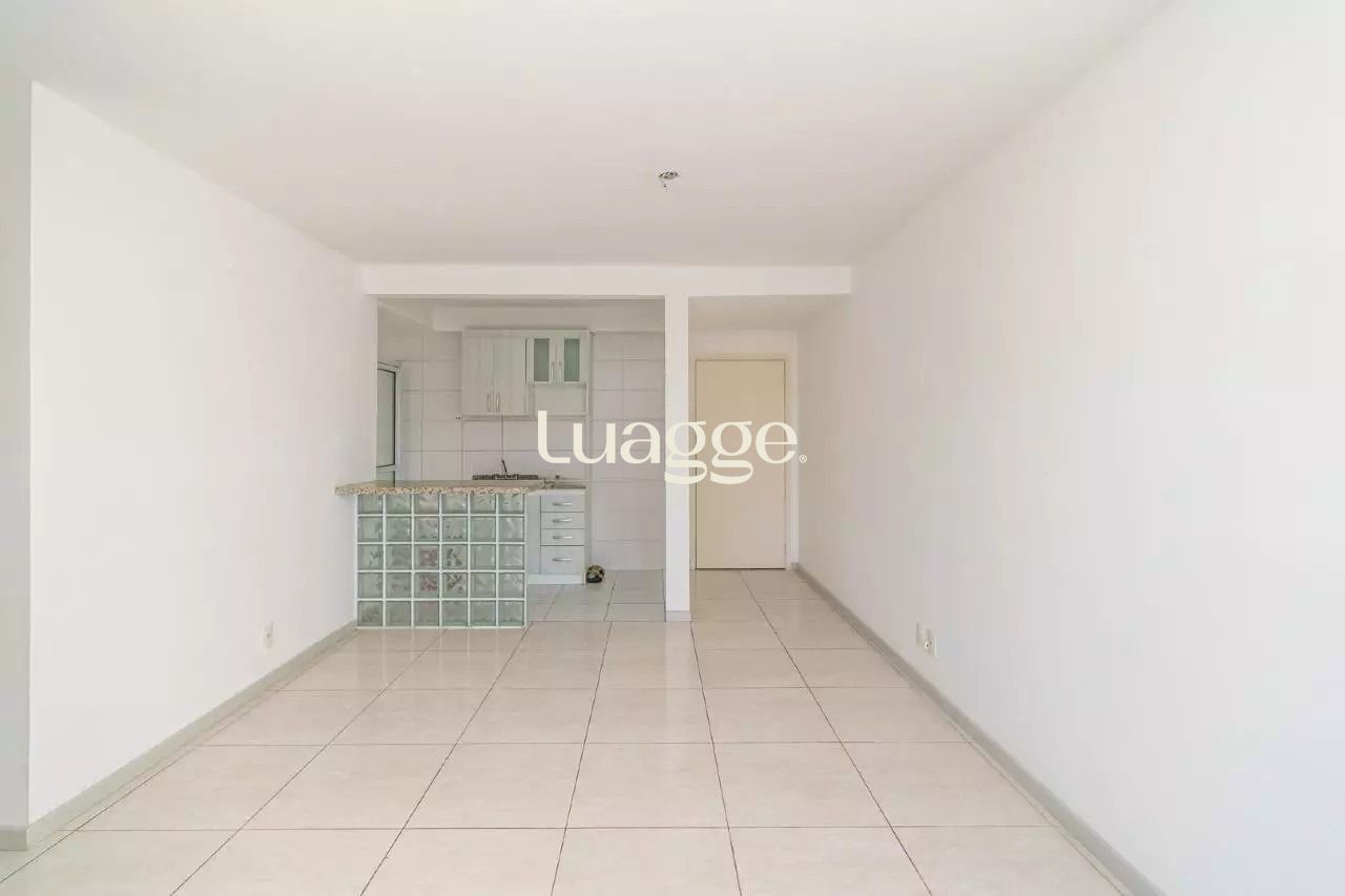 Apartamento à venda com 3 quartos, 57m² - Foto 1