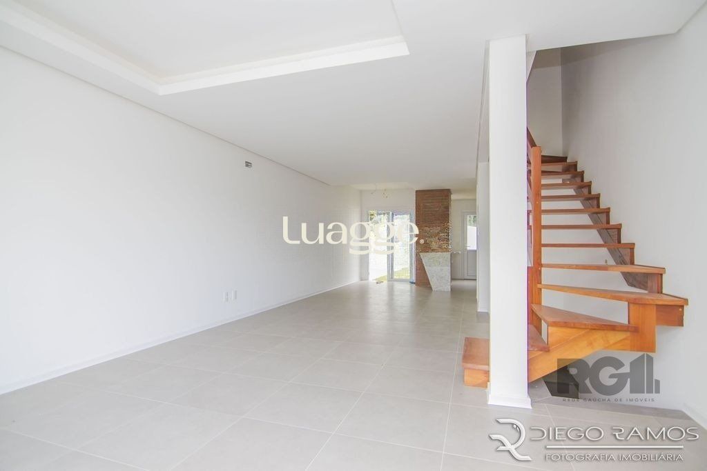 Sobrado à venda com 3 quartos, 161m² - Foto 1