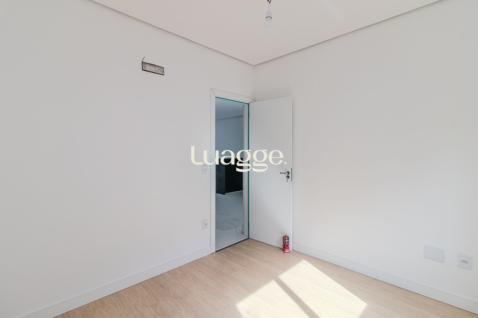 Casa à venda com 3 quartos, 92m² - Foto 18