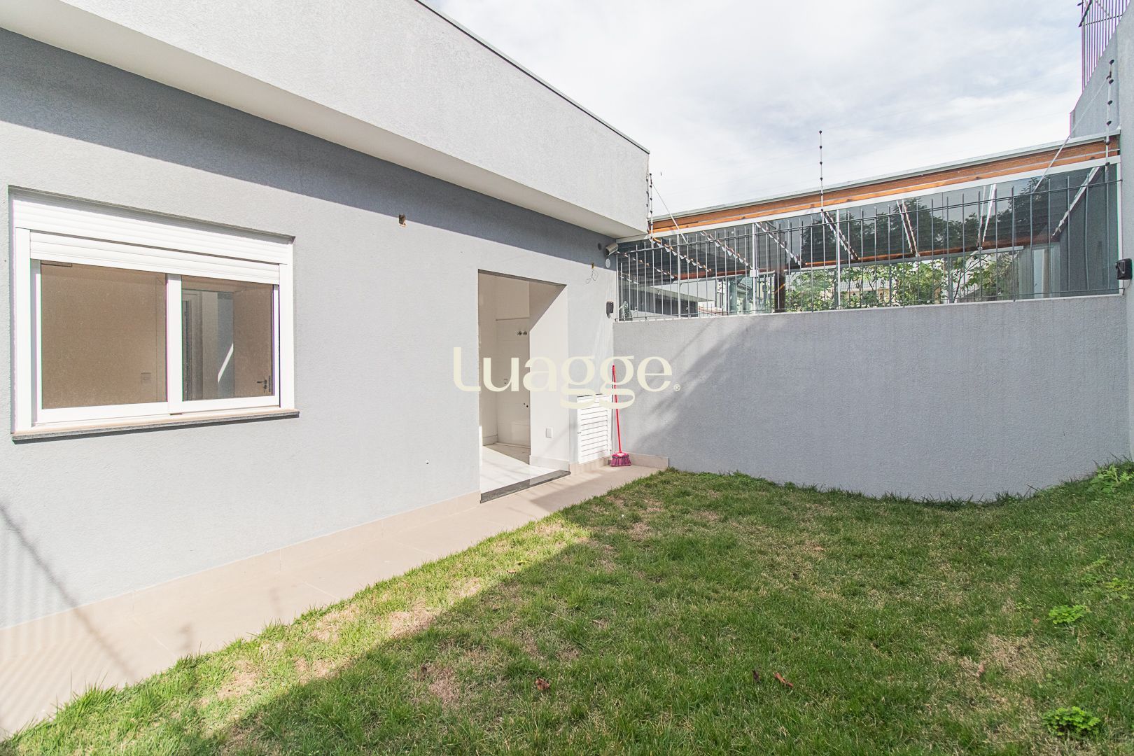 Casa à venda com 3 quartos, 92m² - Foto 32
