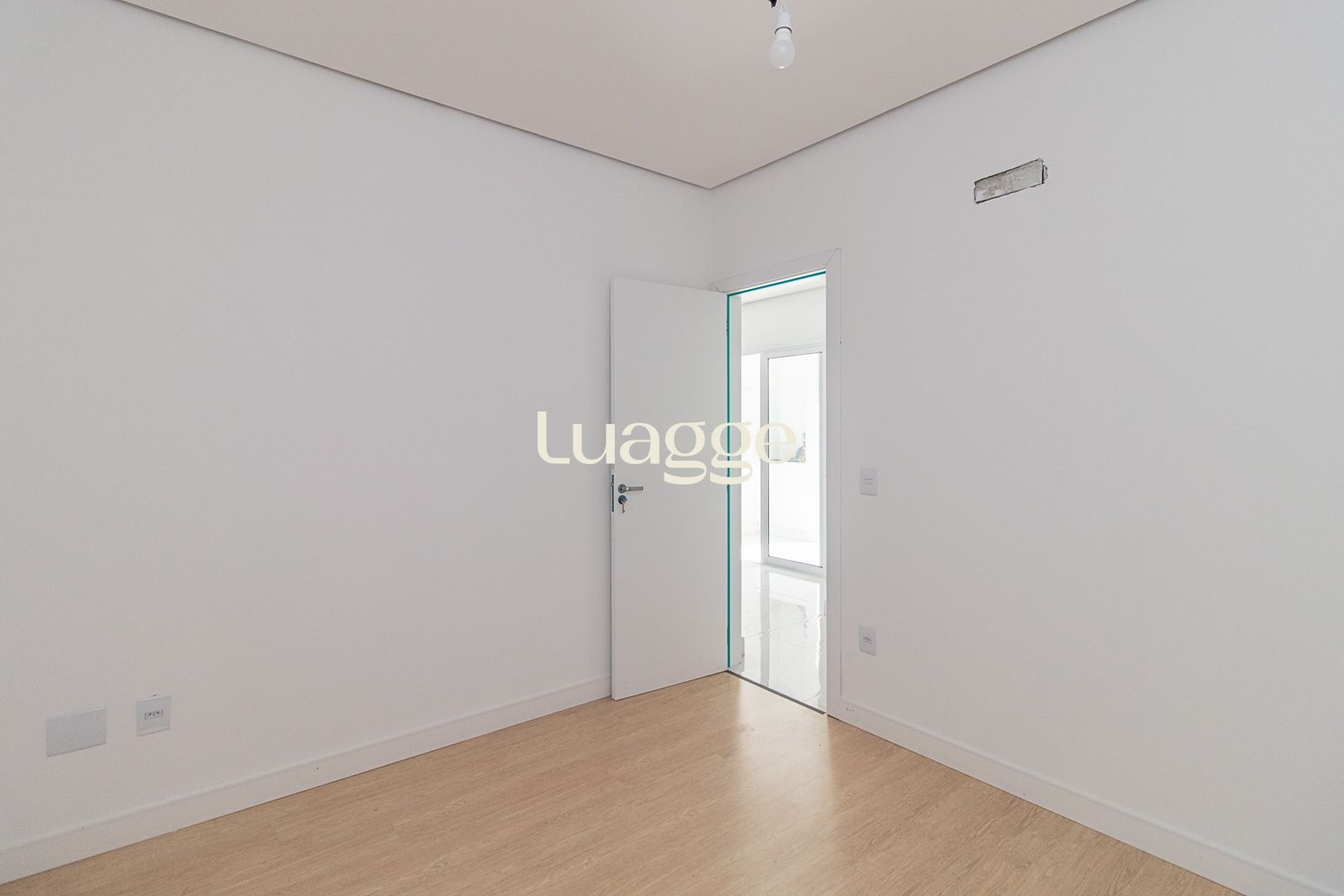 Casa à venda com 3 quartos, 92m² - Foto 15