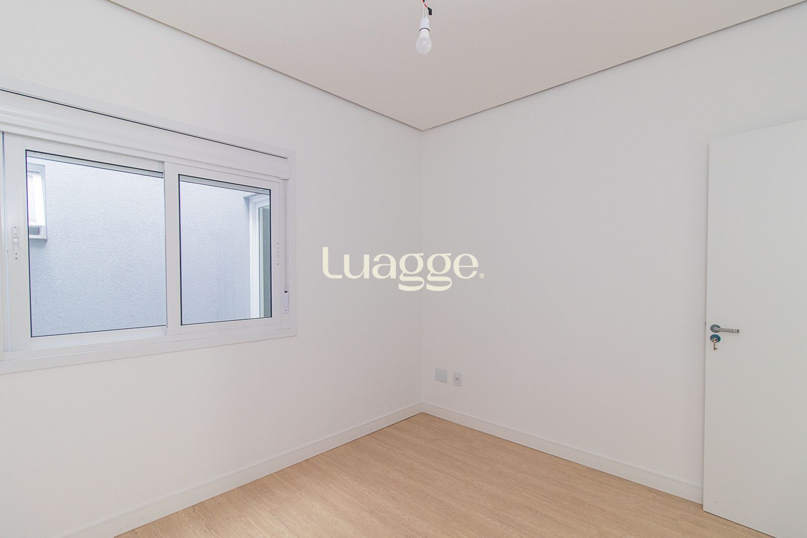 Casa à venda com 3 quartos, 92m² - Foto 14