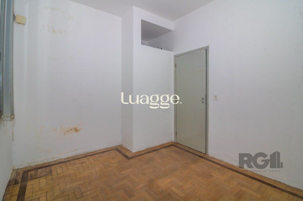 Casa à venda com 5 quartos, 117m² - Foto 12