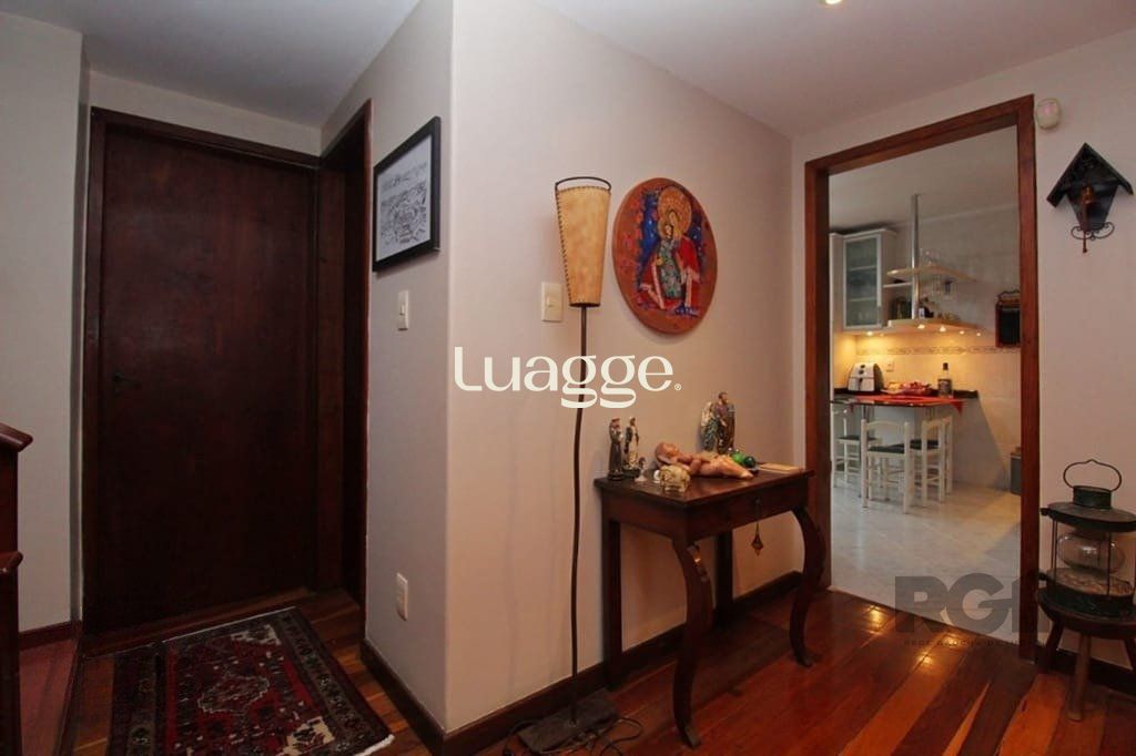 Casa à venda com 3 quartos, 274m² - Foto 23