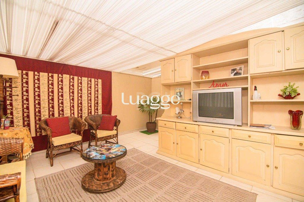 Apartamento à venda com 1 quarto, 62m² - Foto 2
