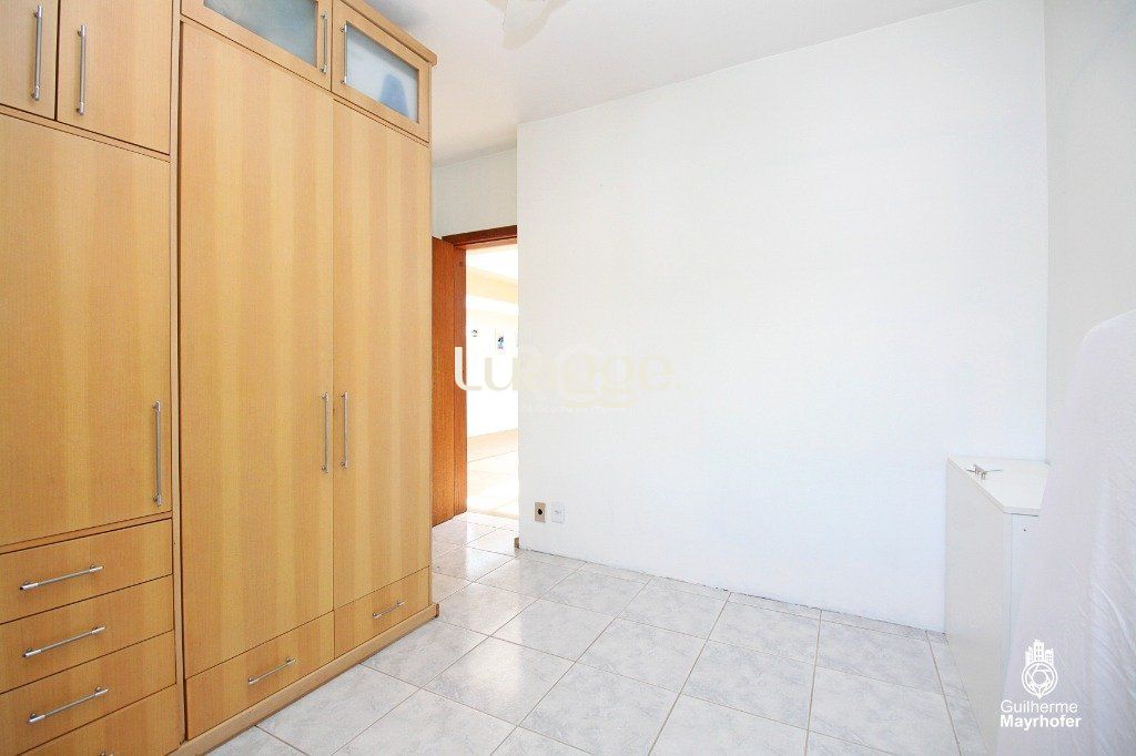 Casa à venda com 3 quartos, 356m² - Foto 17