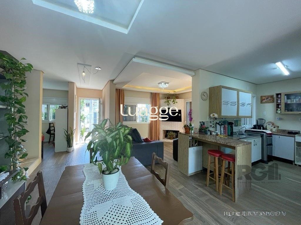 Casa à venda com 3 quartos, 153m² - Foto 5
