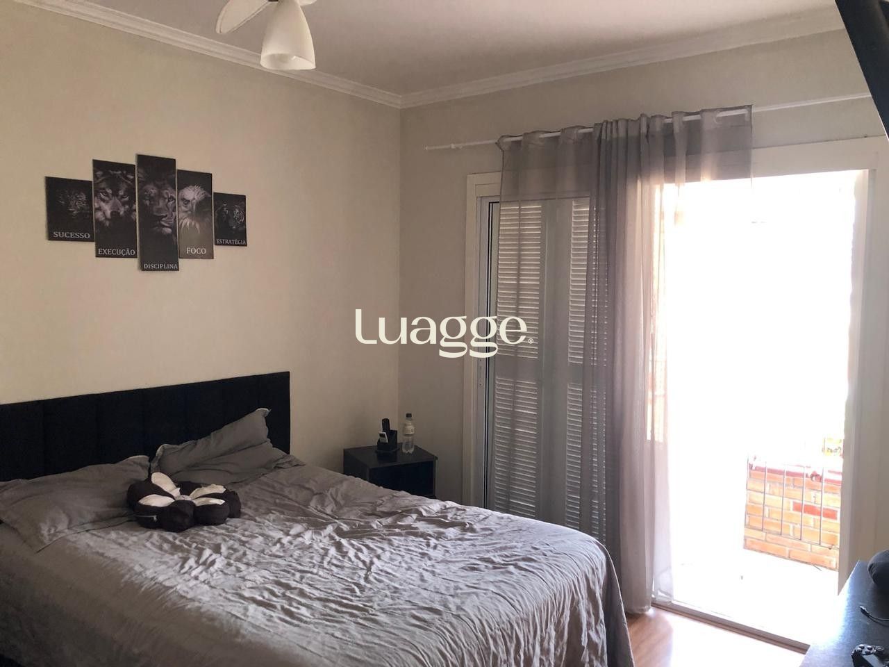 Casa à venda com 4 quartos, 223m² - Foto 23