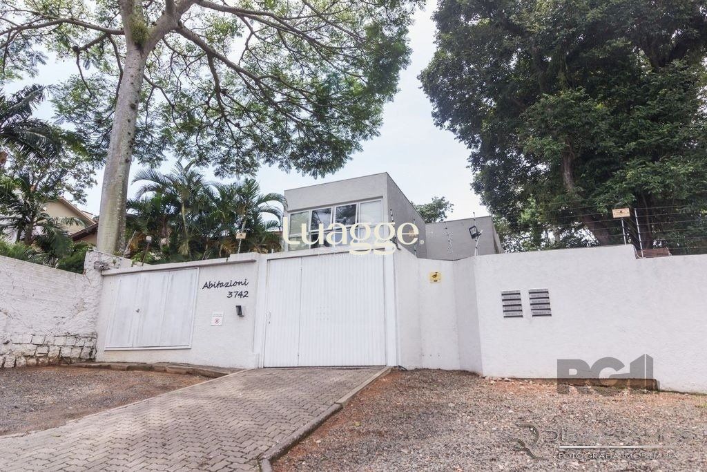 Casa de Condomínio à venda com 1 quarto, 80m² - Foto 2