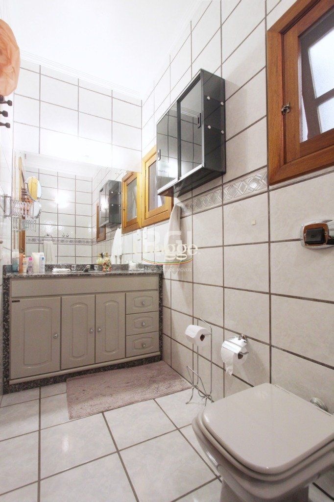 Casa à venda com 3 quartos, 252m² - Foto 20