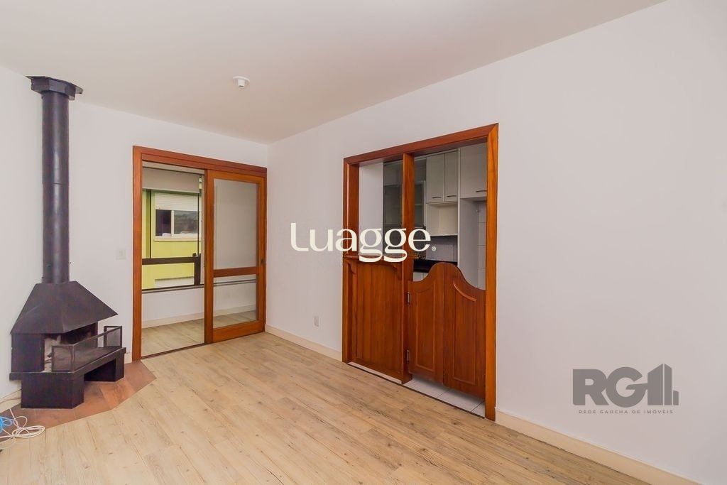 Apartamento à venda com 2 quartos, 64m² - Foto 1
