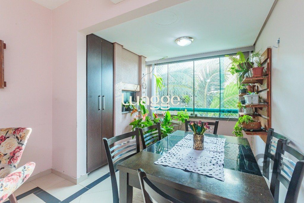 Apartamento à venda com 2 quartos, 66m² - Foto 1