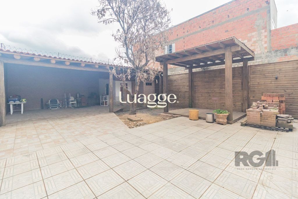 Casa à venda com 3 quartos, 242m² - Foto 25
