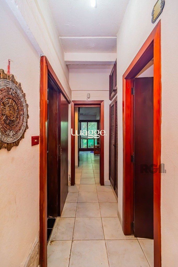 Casa à venda com 4 quartos, 214m² - Foto 8