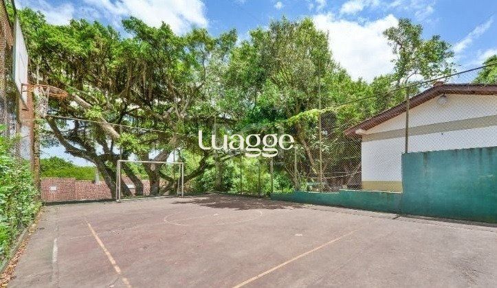 Casa de Condomínio à venda com 5 quartos, 220m² - Foto 24